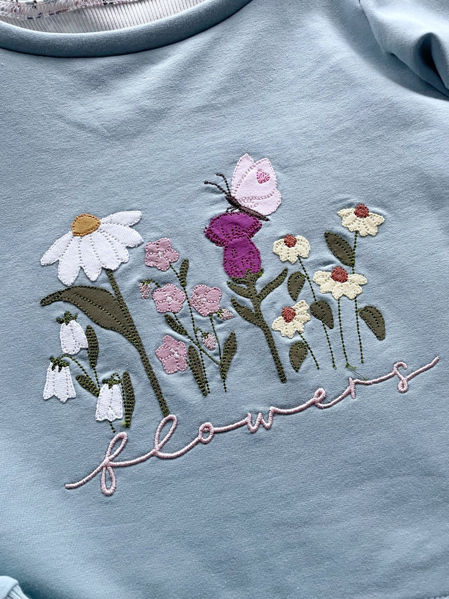 Gr. 134 Crop Shirt und Top „Flowers“